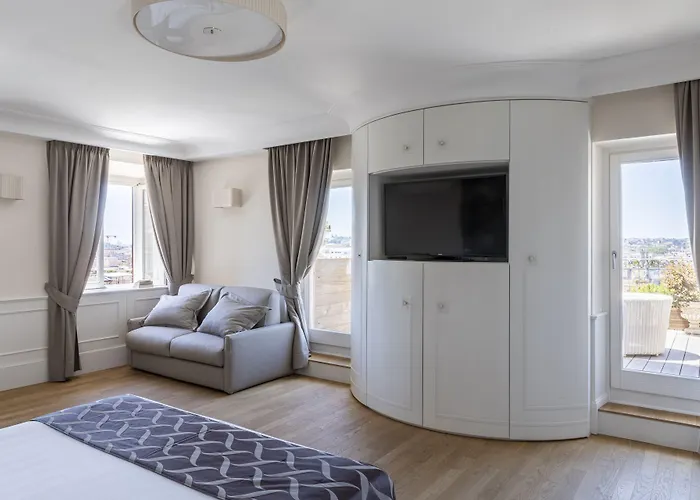 Scalinata Di Spagna Otel 3*