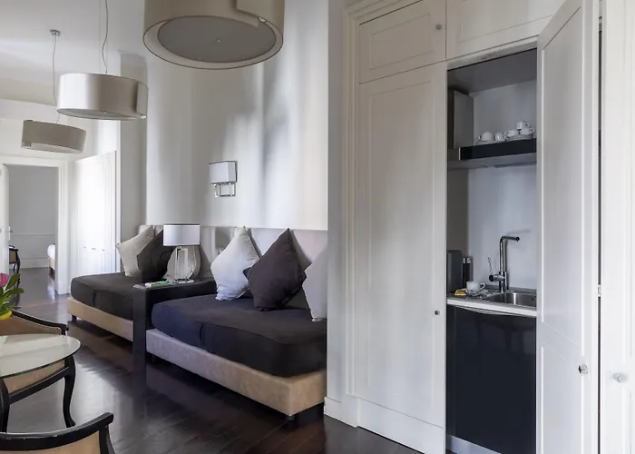 Scalinata Di Spagna Otel