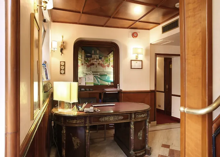 Hotel Scalinata Di Spagna 3*